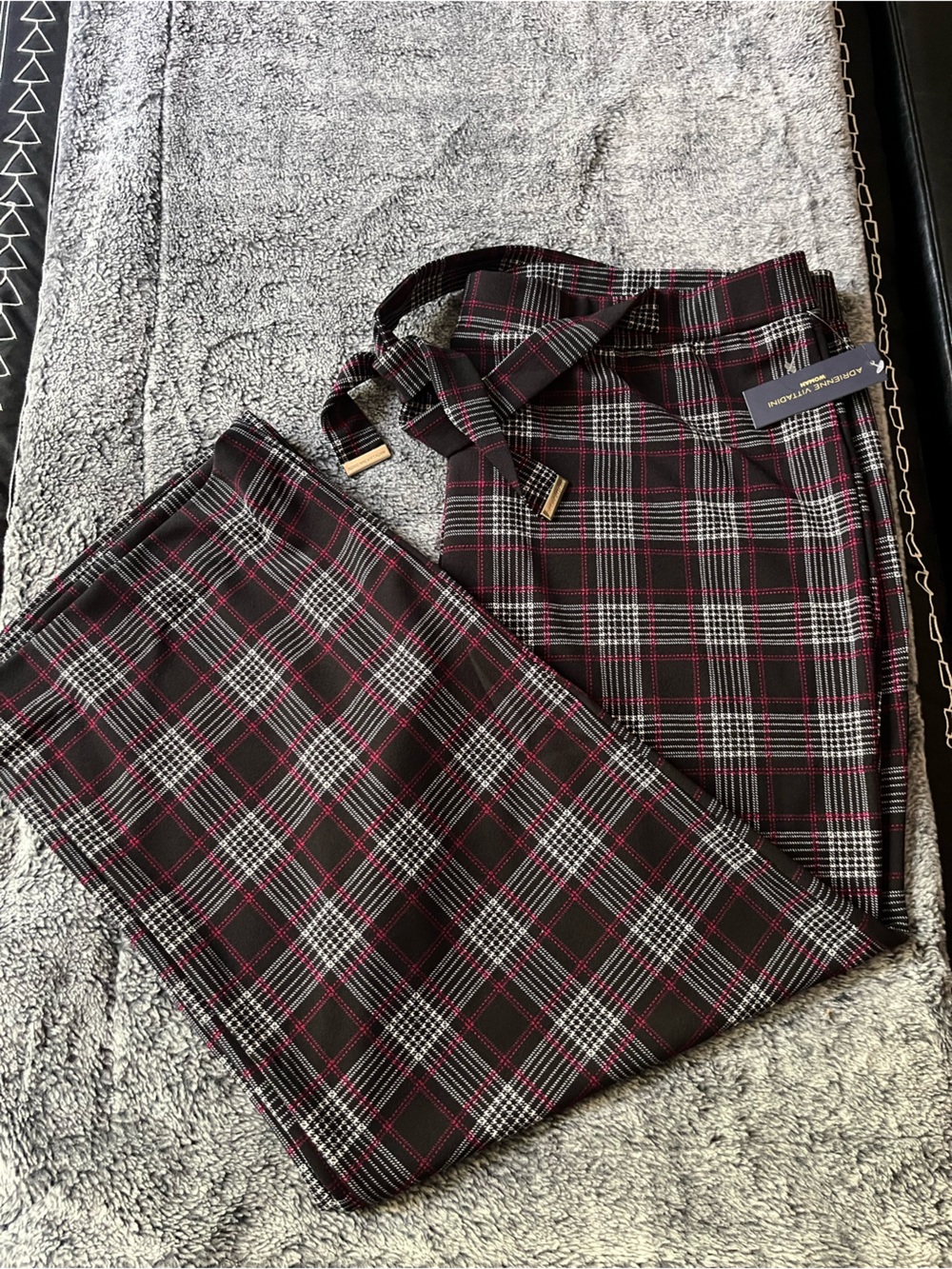 Adrienne Vittadini Black Plaid  Pants with Pink Windowpane